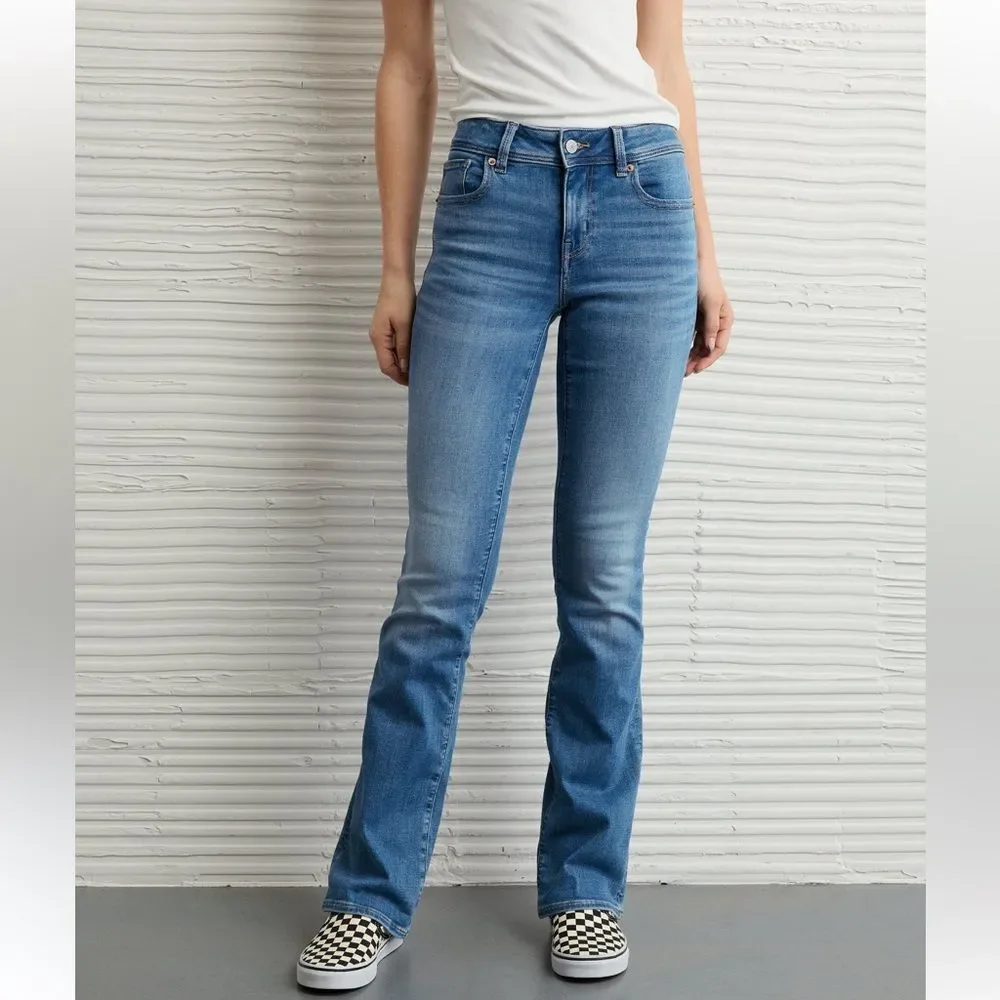 NWT AE Next Level Low-Raise Kick Bootcut Jean- size 27